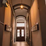 Old Town 아파트 *