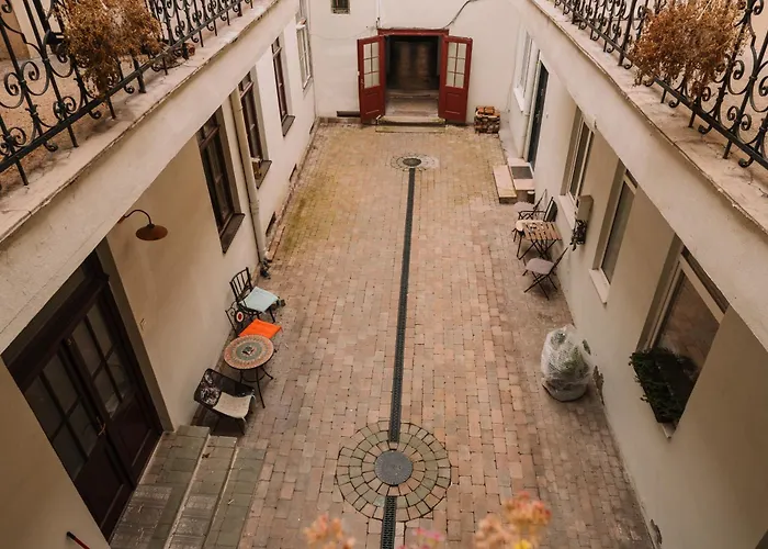 Old Town アパート